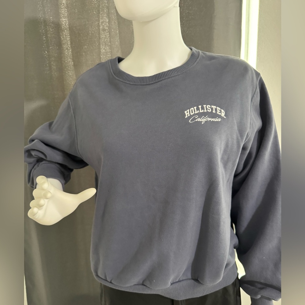 Hollister Blue Gray Sweatshirt